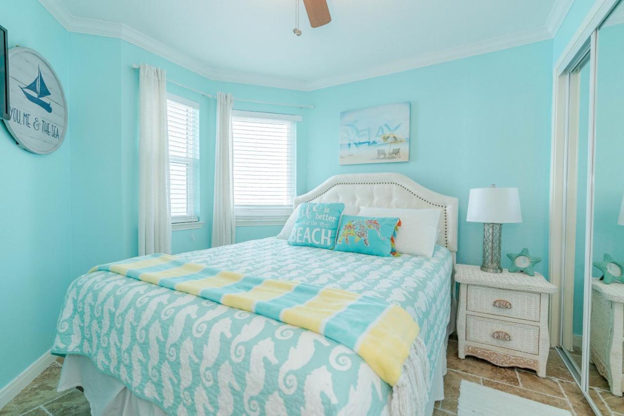Steps To Pool And Beachamazing Views From Two Balconies Galveston Exterior foto